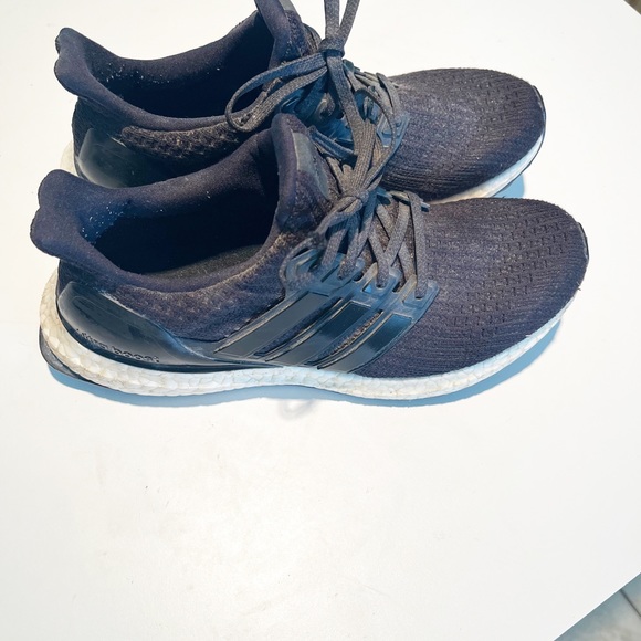 Adidas Ultraboost in Black - Picture 2 of 10